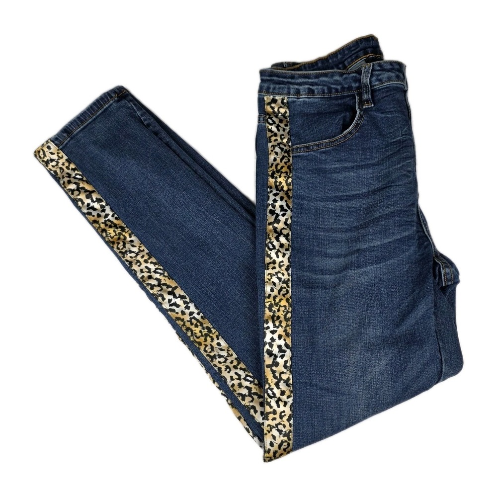 FRANK LYMAN Montreal Design Collection Jeans Womens Size 10 Leopard Print Detail